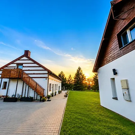 Do Brzegu Lepiej Loft Z Klimatyzacja I Tarasem Blisko Jeziora Parking